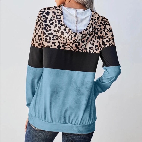 🍃LAST 1 Md💕NWT Colorblock Leopard Print Hoodie💕 - Picture 7 of 16